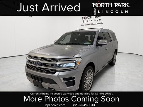 Used 2023 Ford Expedition Max Platinum AWD/4WD image 1
