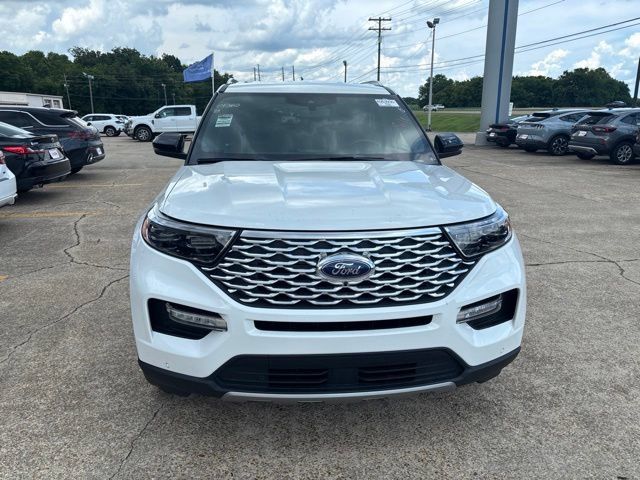 Certified 2023 Ford Explorer Platinum w/ Class IV Trailer Tow Package AWD/4WD image 4