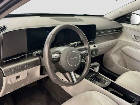 Used 2025 Hyundai Kona SEL AWD/4WD image 18