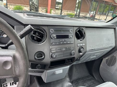 Used 2015 Ford F250 XL image 14