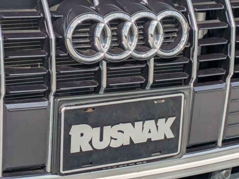 Used 2023 Audi Q3 2.0T Premium w/ Convenience Package AWD/4WD image 27