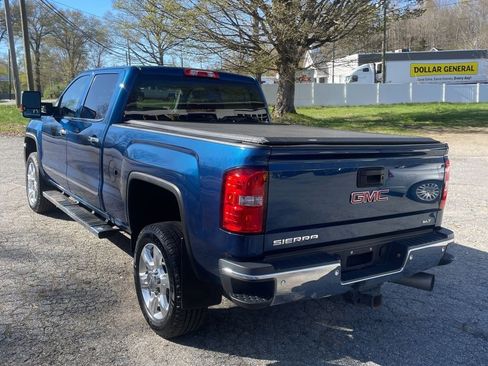 Used 2018 GMC Sierra 2500 SLT w/ Duramax Plus Package AWD/4WD image 6