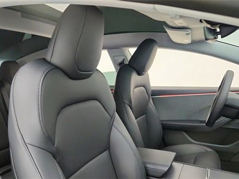 Used 2025 Tesla Model 3 Long Range image 20