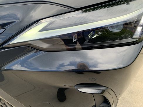 Used 2025 Lexus NX 250 FWD w/ Accessory Package (2T) image 6