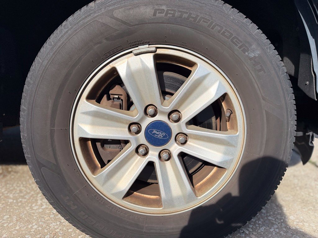 Used 2015 Ford F150 XL w/ Equipment Group 101A Mid RWD image 12