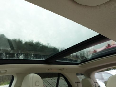 Used 2022 Mercedes-Benz GLE 350 4MATIC w/ 3rd Row Seat Package image 14