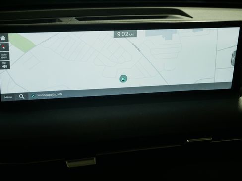 Used 2025 Genesis GV70 2.5T image 30