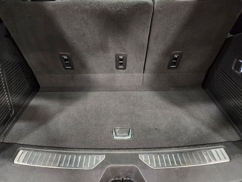 Used 2022 GMC Yukon Denali RWD image 55