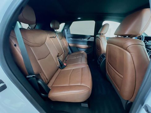 Used 2021 Cadillac XT5 Sportv w/ LPO, Floor Liner Package AWD/4WD image 34