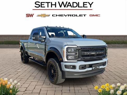 Used 2024 Ford F250 Lariat w/ Lariat Ultimate Package AWD/4WD image 1