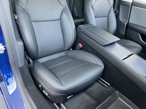 Used 2025 Tesla Model 3 Long Range RWD image 24