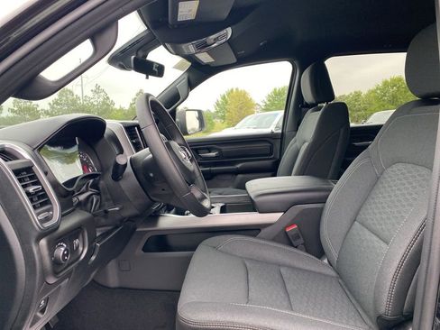 New 2026 RAM 1500 Express image 11