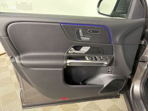 New 2026 Mercedes-Benz GLB 250 4MATIC image 12