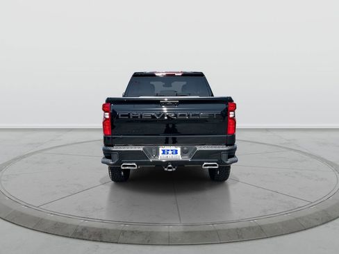 Used 2026 Chevrolet Silverado 1500 Custom Trail Boss w/ LPO, Dark Essentials Package AWD/4WD image 6