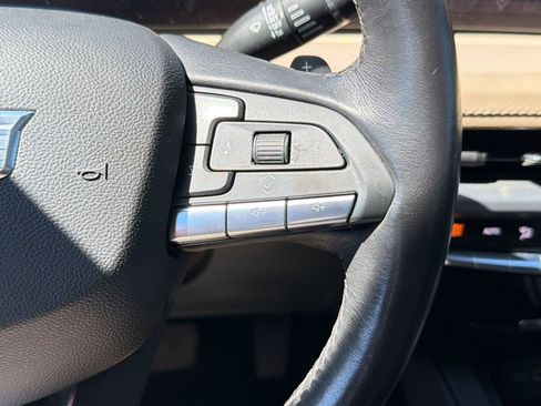 Used 2024 Cadillac XT4 Luxury w/ LPO, Floor Liner Package image 26