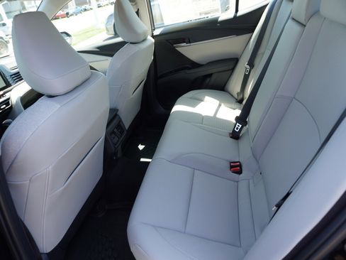 New 2026 Toyota Camry XLE AWD/4WD image 13