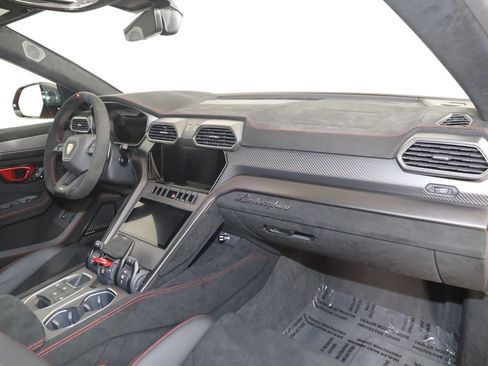 Used 2024 Lamborghini Urus Performante image 83