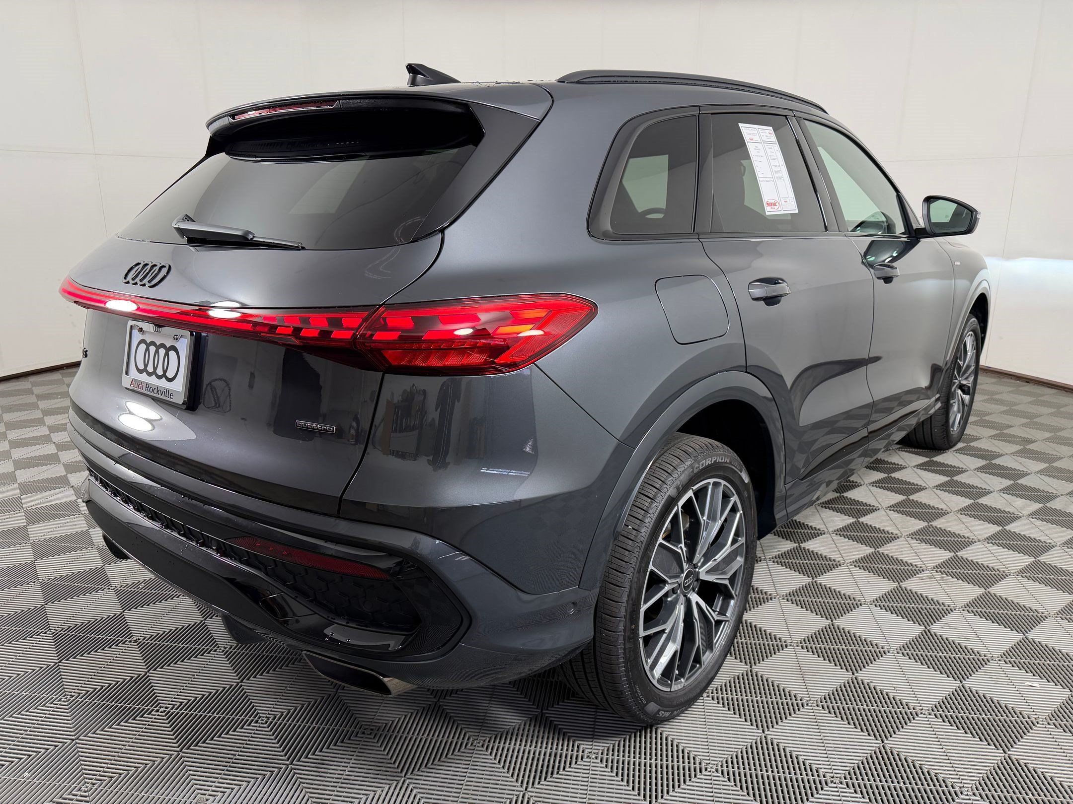 New 2026 Audi Q5 Premium AWD/4WD image 9