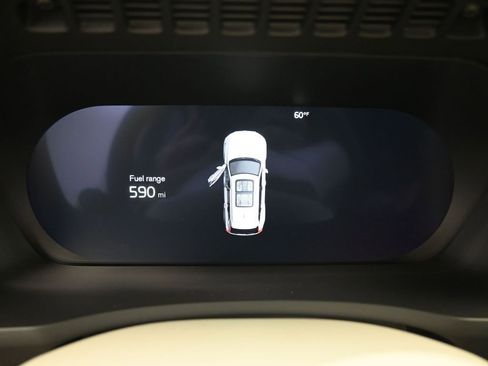 New 2026 Volvo XC90 B6 Ultra w/ Protection Package Premier AWD/4WD image 12