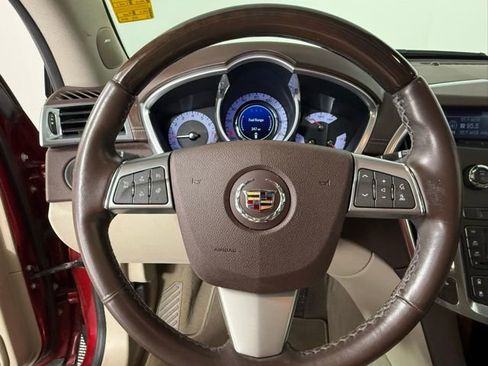 Used 2012 Cadillac SRX Luxury image 17
