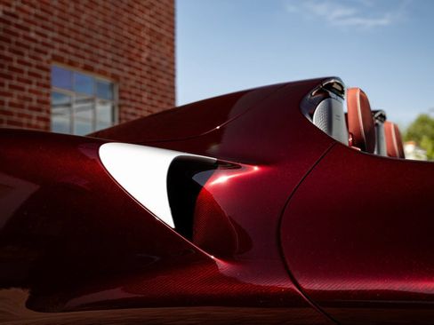 Used 2021 McLaren Elva RWD image 31