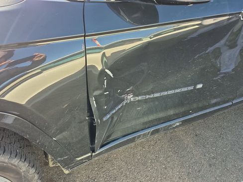 Used 2022 Jeep Grand Cherokee L Overland w/ Advanced Protech Group III image 6