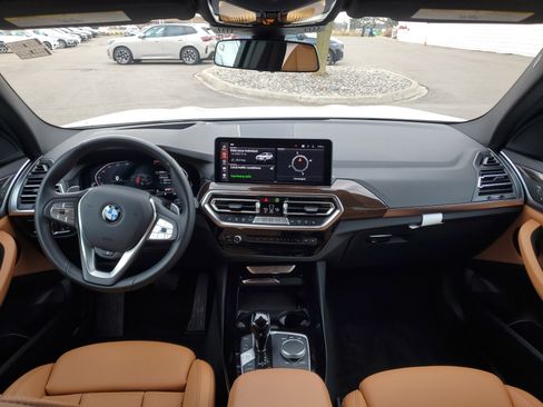 Certified 2024 BMW X3 xDrive30i w/ Premium Package image 22