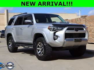 Used 2020 Toyota 4Runner TRD Off-Road AWD/4WD video 1