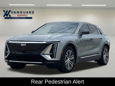 Used 2024 Cadillac Lyriq Luxury RWD image 5