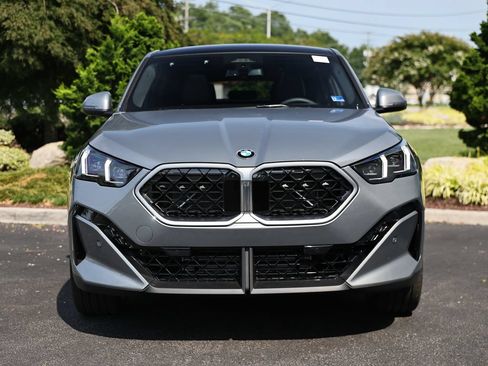 New 2027 BMW X2 xDrive28i AWD/4WD image 12