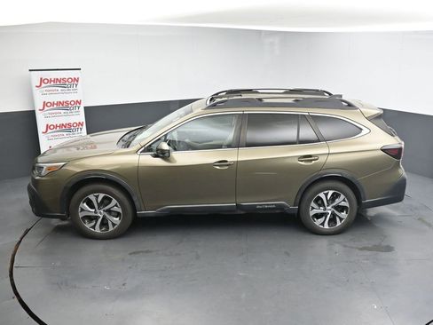 Used 2020 Subaru Outback Limited AWD/4WD image 13