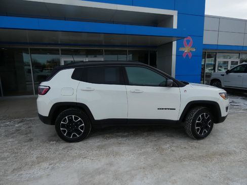 Used 2020 Jeep Compass Trailhawk w/ Cold Weather Group image 2