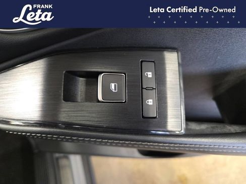 Used 2021 Nissan Rogue Platinum FWD image 22