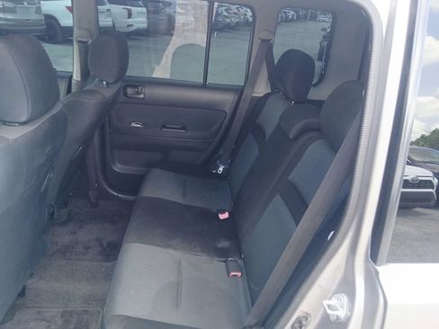 Used 2006 Scion xB FWD image 9