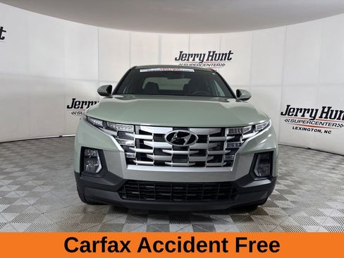 Used 2024 Hyundai Santa Cruz SEL AWD/4WD image 3