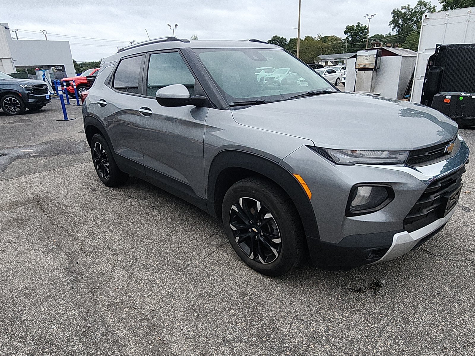 Used 2023 Chevrolet TrailBlazer LT FWD image 7