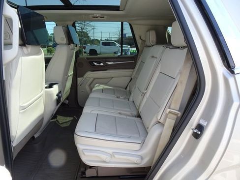 Used 2021 GMC Yukon Denali w/ Denali Premium Package image 15