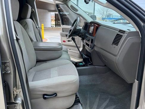 Used 2006 Dodge Ram 2500 Truck SLT w/ Light Group image 12