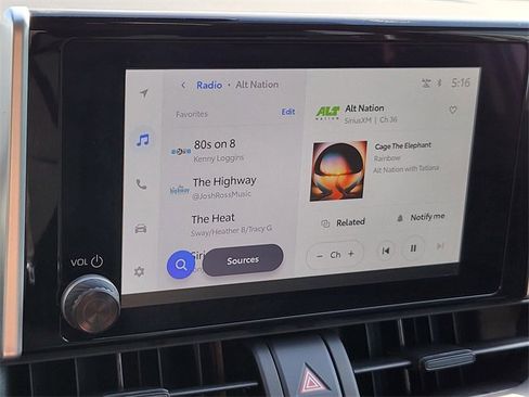 Used 2025 Toyota RAV4 XLE image 25