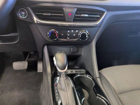 Used 2025 Buick Encore GX Preferred FWD image 22