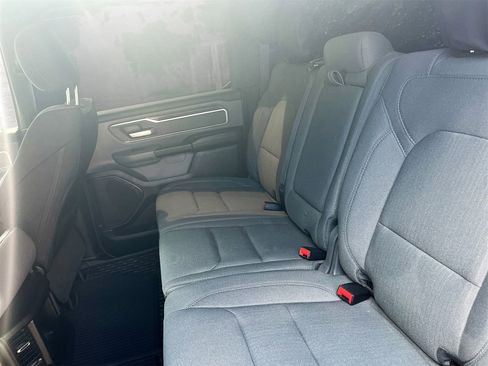 Used 2021 RAM 1500 Big Horn image 22