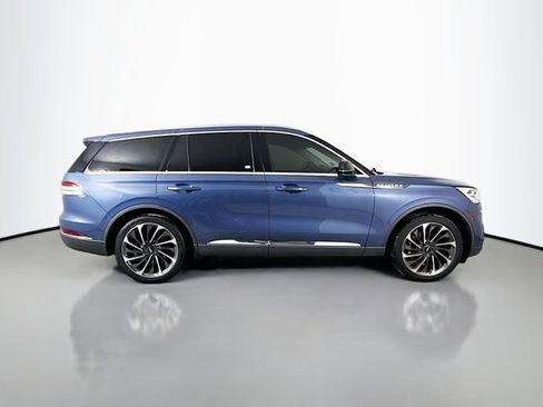 Used 2021 Lincoln Aviator Reserve w/ Equipment Group 202A image 10