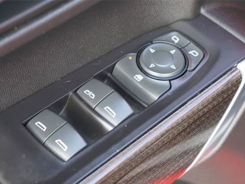 Used 2019 Chevrolet Silverado 1500 LT w/ All-Star Edition RWD image 19