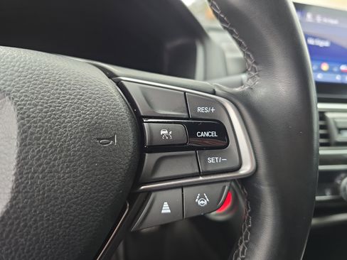 Used 2022 Honda Accord Sport image 17