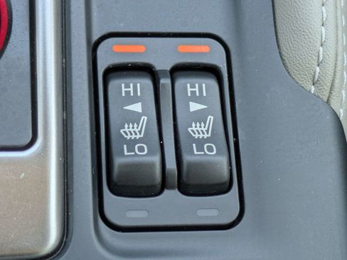 Used 2020 Subaru Forester Limited image 25