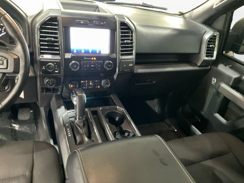 Used 2020 Ford F150 XLT w/ Equipment Group 302A Luxury AWD/4WD image 12