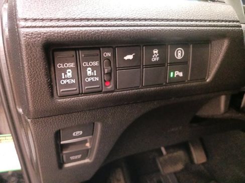 Used 2023 Honda Odyssey Elite image 29