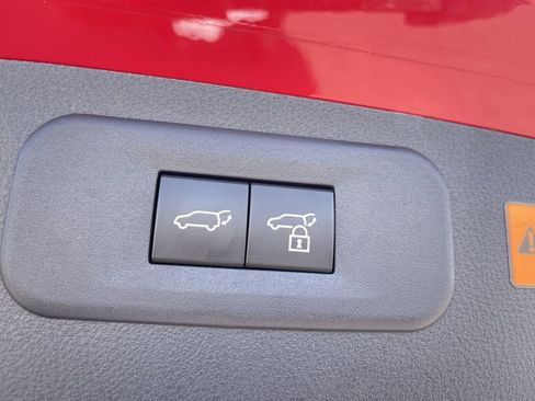 Used 2025 Lexus NX 250 FWD w/ Accessory Package (Z2) image 15