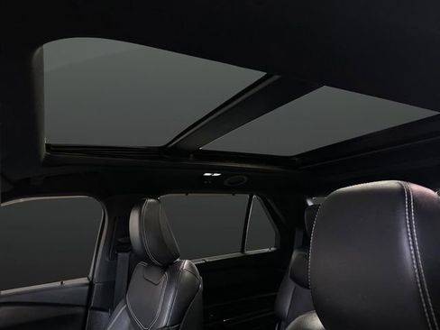 Used 2020 Ford Explorer ST w/ ST Street Pack image 7