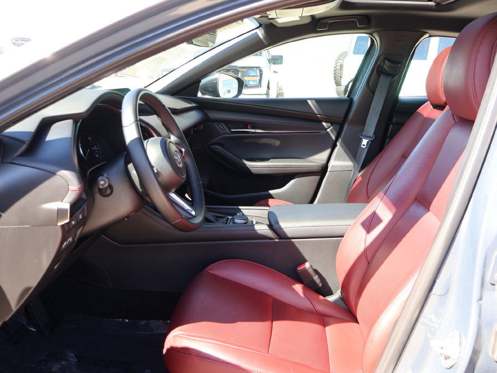 Used 2026 MAZDA MAZDA3 Carbon AWD/4WD image 23
